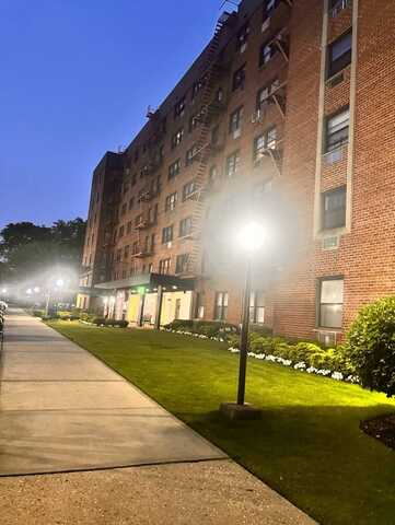 84-10 153th Ave, Howard Beach, NY 11414