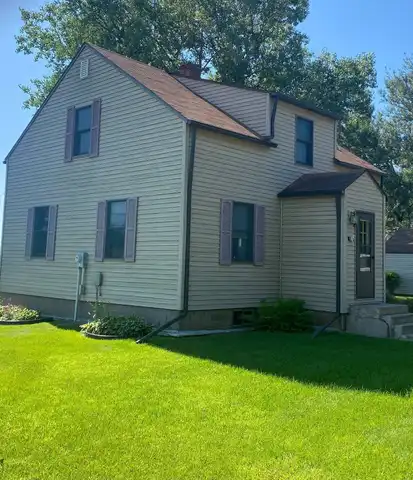 113 Andrew St S, Labolt, SD 57246