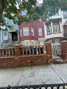 1205 Hancock St, Brooklyn, NY 11221