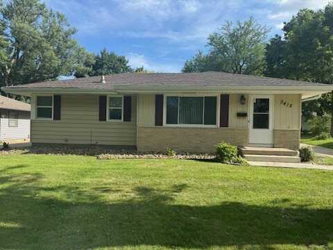 3412 Crestmoor Place, Des Moines, IA 50310