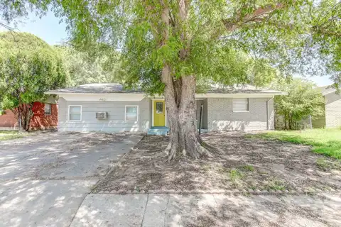 4621 SW H Ave, Lawton, OK 73505