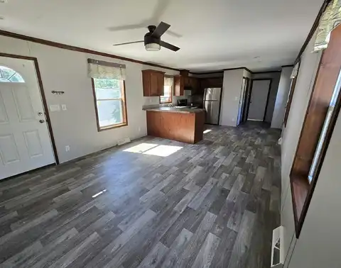 4201 Clark Lane, Columbia, MO 65202