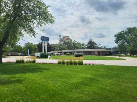130 Parkwood Road, #456, Elgin, IL 60123