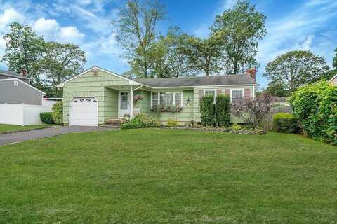 12 Pine Cone Street, Middle Island, NY 11953