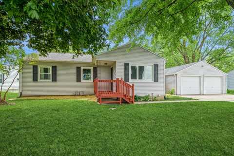 4326 E Washburn Road, Waterloo, IA 50702