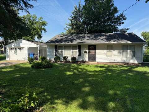 2516 Saylor Rd, Des Moines, IA 50313