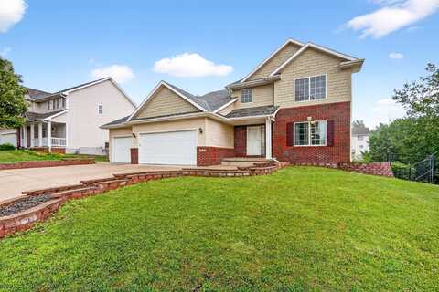 3413 Brook Run Drive, Des Moines, IA 50317