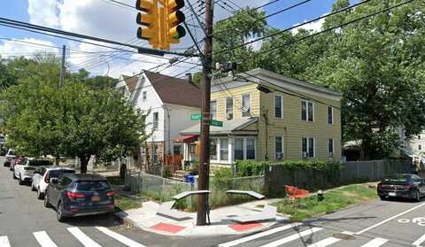 27 OSGOOD AVE., STATEN ISLAND, NY 10304