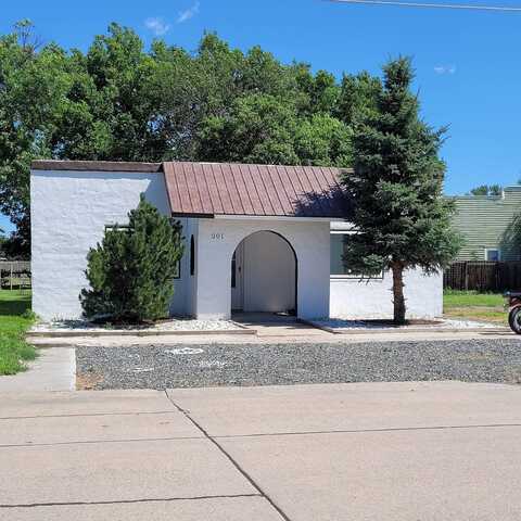 201 West Avenue D, Oshkosh, NE 69154