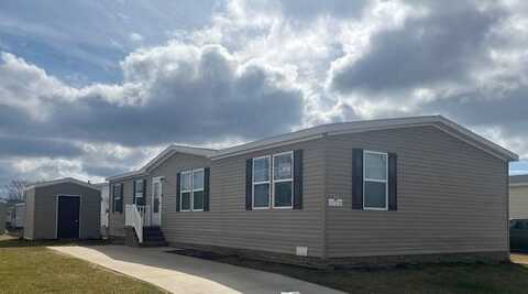 57572 Miller Ct, Lenox, MI 48048