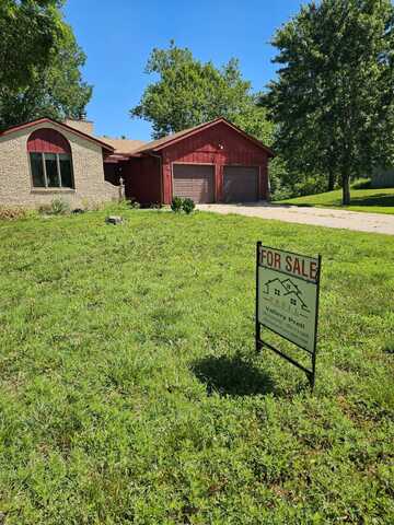 1210 Otoe, Marysville, KS 66508