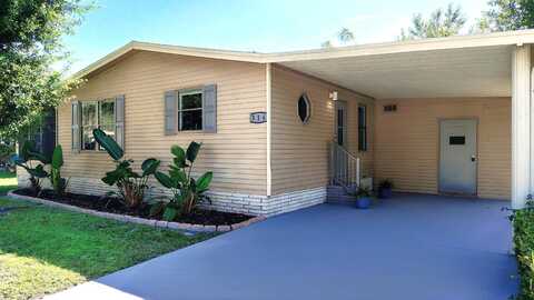 316 South Edgewater Drive, Plant City, FL 33565
