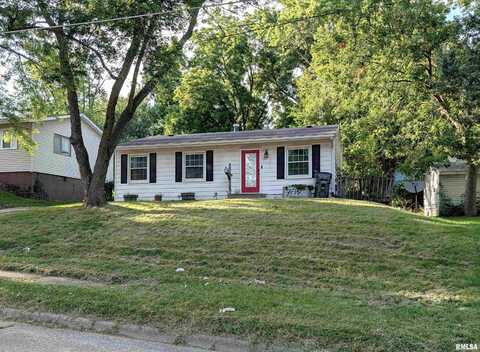 3014 W 1ST Street, Davenport, IA 52804
