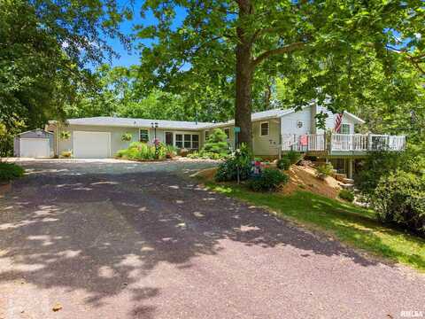 283 E HICKORY Street, East Peoria, IL 61611