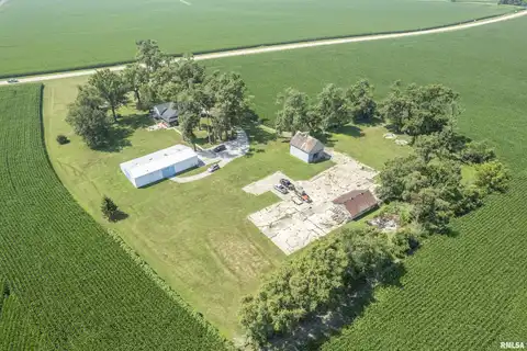 8373 State Route 93 Road, Toulon, IL 61483
