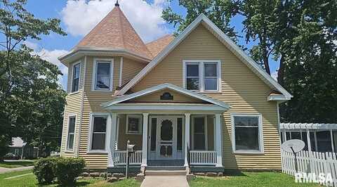 202 E 8TH Street, Mount Carmel, IL 62863