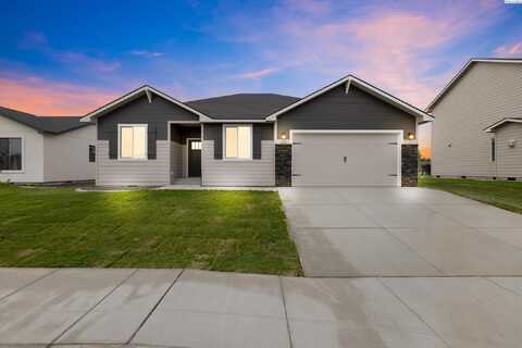7217 W 35th, Kennewick, WA 99338