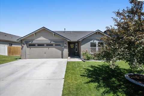 4011 Nitinat Lane, Pasco, WA 99301