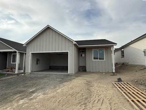3718 Nuthatch St, Richland, WA 99352