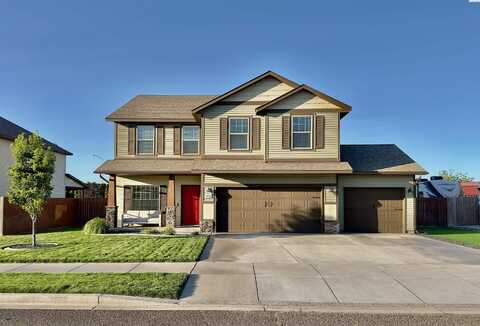 4516 NW Commons Dr, Pasco, WA 99301