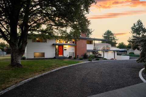 2041 Davison Ave, Richland, WA 99354