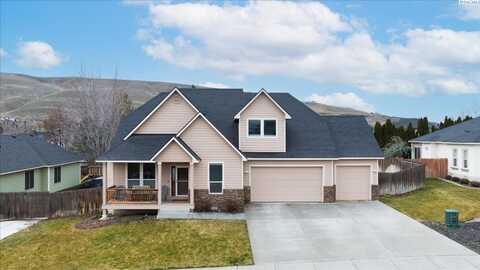 3529 Hanstead St, Richland, WA 99352