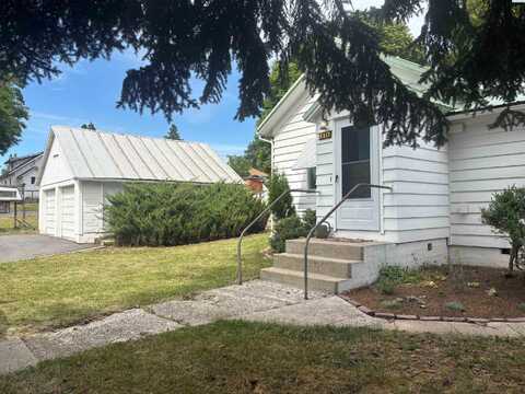 310 S Culton St, Palouse, WA 99161