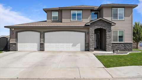 7104 W 31st Place, Kennewick, WA 99338