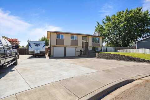 312 N Idaho. PL, Kennewick, WA 99336