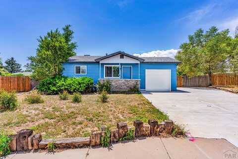 5 Bridgeport Circle, Pueblo, CO 81003