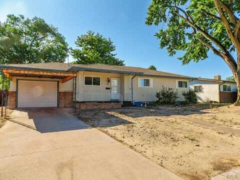 2 Oxford St, Pueblo, CO 81005