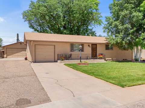 63 Radcliff Lane, Pueblo, CO 81005
