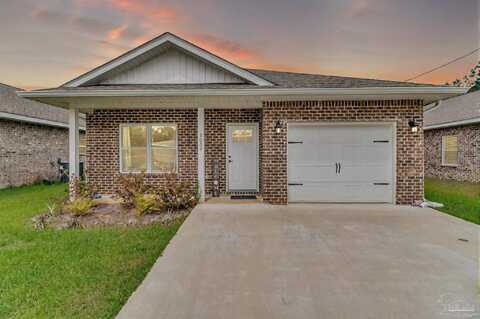 3007 N 33rd Ave, Milton, FL 32583