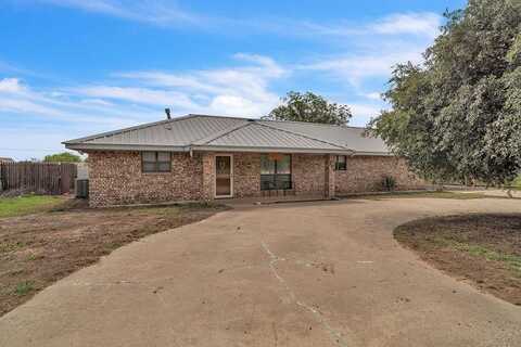 105 Basswood Circle, Coahoma, TX 79511