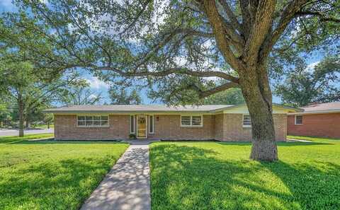 1610 N J St, Midland, TX 79701
