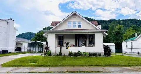 526 Main Street, Paintsville, KY 41240