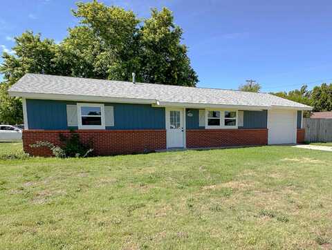 1801 13th St, Woodward, OK 73801