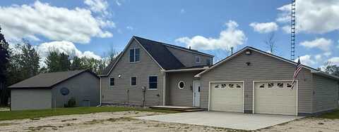 1407 M 135 RD, Mc Millan, MI 49853