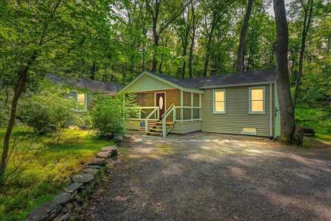 212 R Own Road, East Stroudsburg, PA 18302