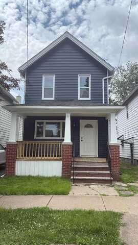 92 W Walnut Street, Kingston, PA 18704