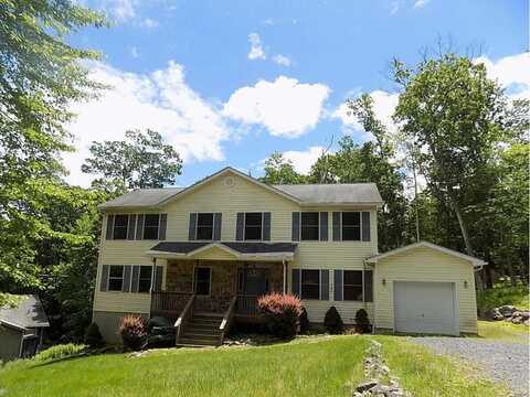 217 St Andrews Drive, Bushkill, PA 18324