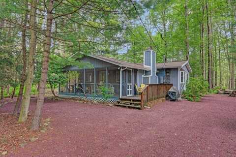 115 Alpine Court, Pocono Pines, PA 18350