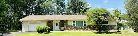 213 Shine Hill Rd Road, Henryville, PA 18332