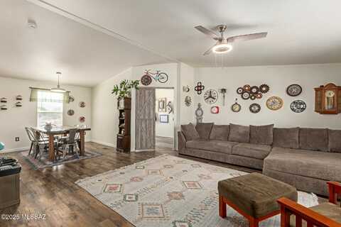 5386 N Whitetail Road, Marana, AZ 85653