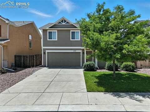 3749 Reindeer Circle, Colorado Springs, CO 80922