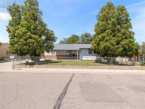 605 Cherry Lane, Pueblo, CO 81005