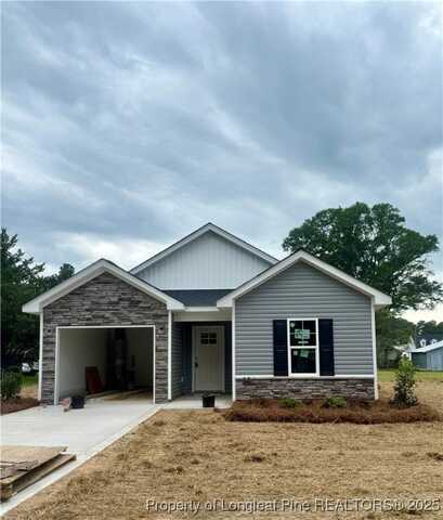 412 Maple Street, Roseboro, NC 28382