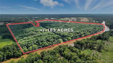 5725 River Road, Wade, NC 28395
