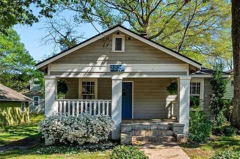 2220 Newnan Street, East Point, GA 30344