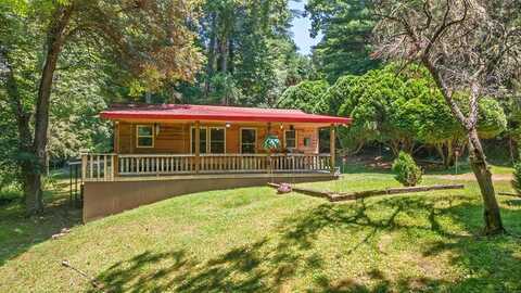 80 Marion Thomas Road, Franklin, NC 28734